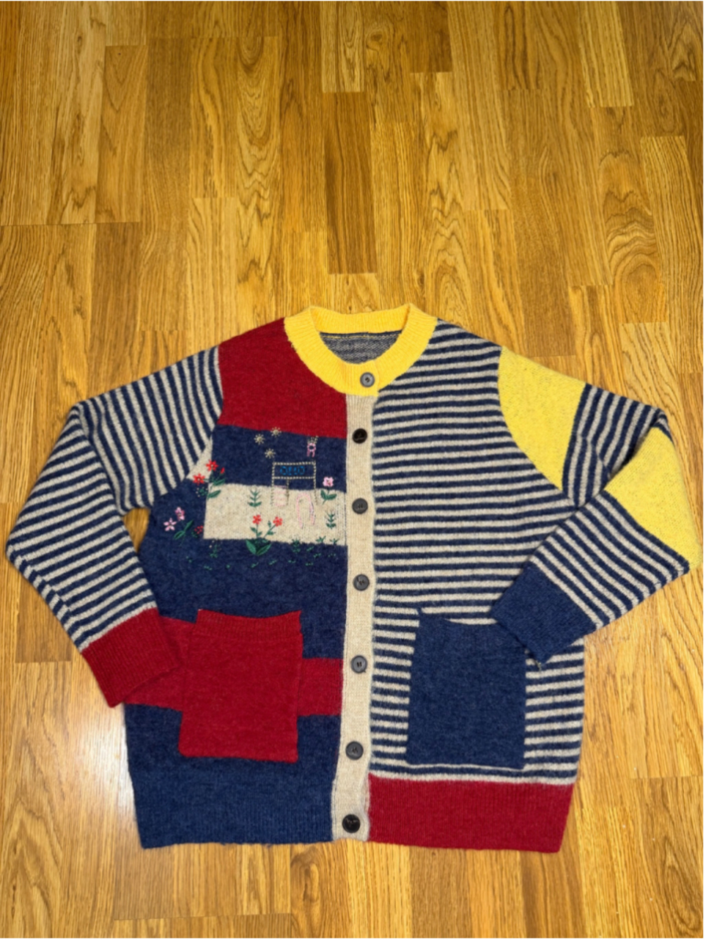Cottage Core Teacher Cardigan Sweater Embroidered Wool Adorable - Picture 2 of 10